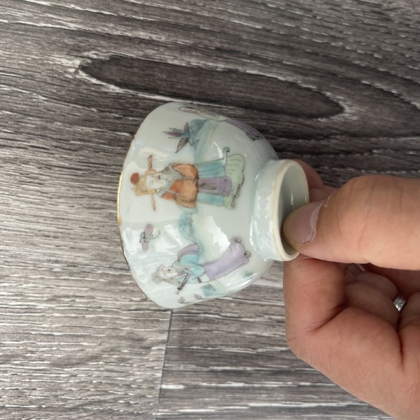 古玩陶瓷清晚期粉彩人物故事杯 茶杯酒杯小碗茶圓拍賣(mài),當(dāng)前價(jià)格1850元