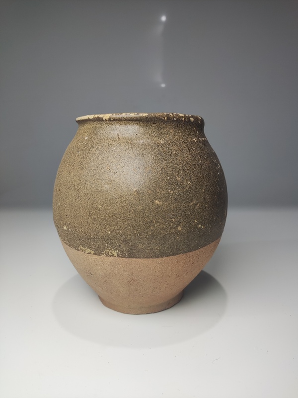 古玩陶瓷宋代茶葉末釉罐子拍賣,當前價格200元