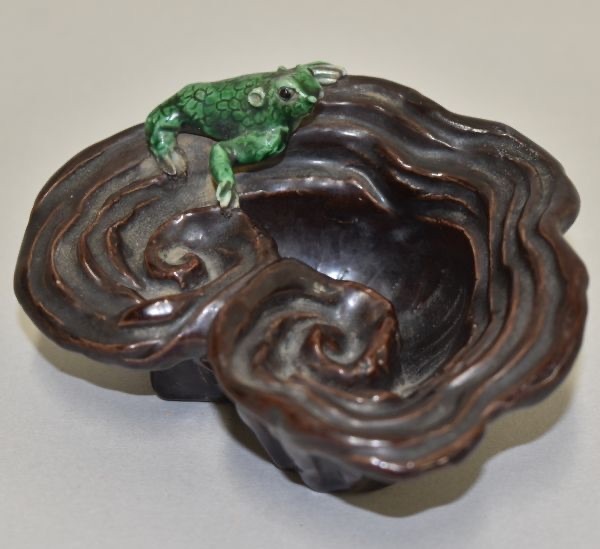 古玩陶瓷清 金蟾靈芝造型水洗拍賣,當前價格5800元