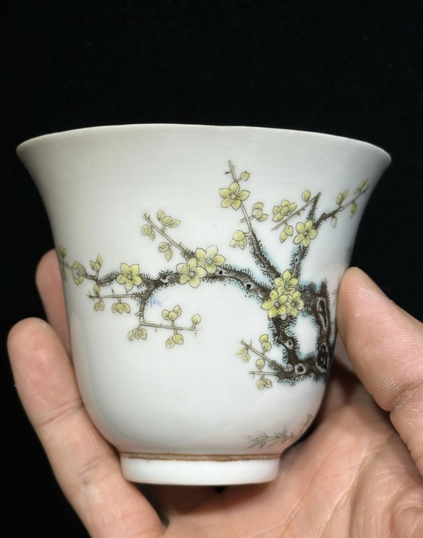 古玩陶瓷清光緒花鳥紋鈴鐺杯拍賣，當(dāng)前價格38888元