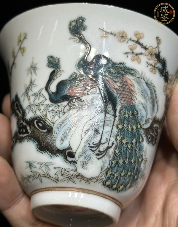 古玩陶瓷花鳥紋杯真品鑒賞圖