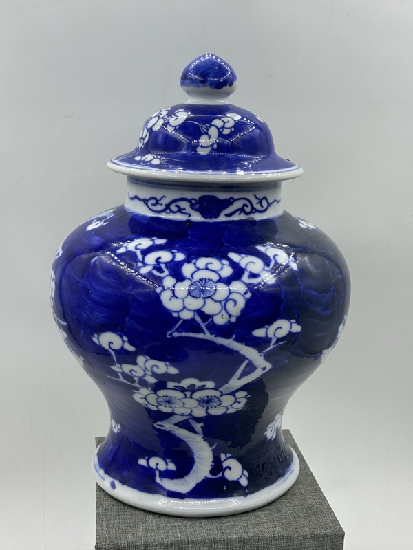 古玩陶瓷青花冰梅將軍罐拍賣,當前價格6500元