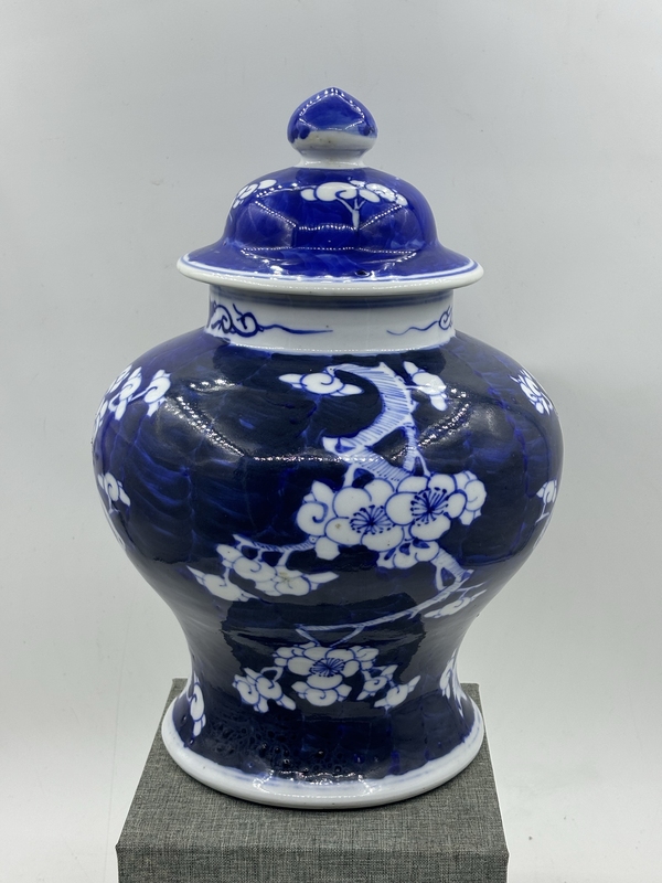 古玩陶瓷青花冰梅將軍罐拍賣,當前價格6500元