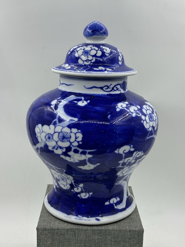 古玩陶瓷青花冰梅將軍罐拍賣,當前價格6500元