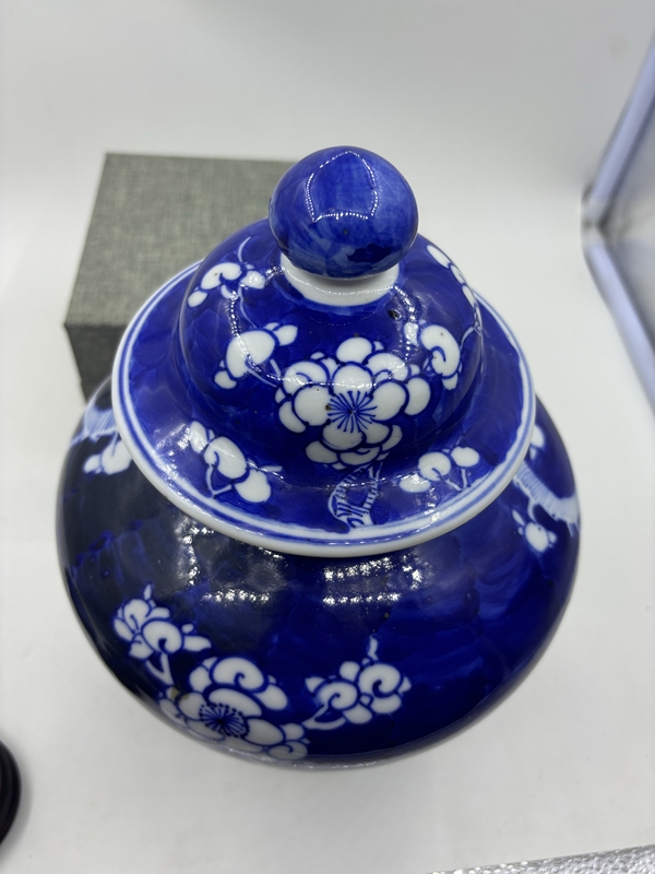 古玩陶瓷青花冰梅將軍罐拍賣,當前價格6500元