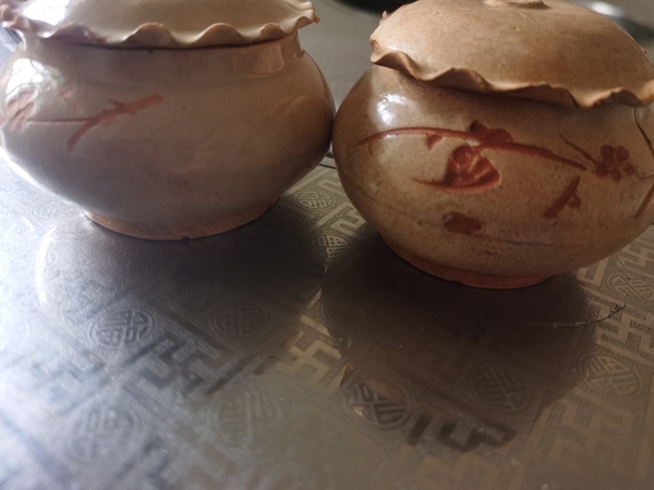 古玩轉賣吉州窯 景德鎮窯 剔花月影梅荷葉蓋罐拍賣，當前價格0元