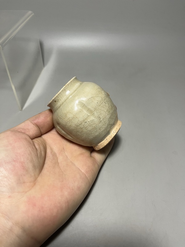 古玩陶瓷青白釉瓜棱罐拍賣,當前價格0元