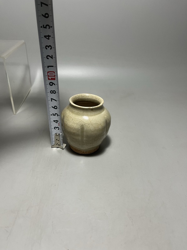 古玩陶瓷青白釉瓜棱罐拍賣,當前價格0元