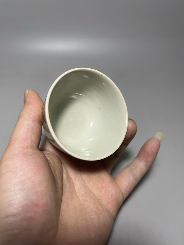 古玩陶瓷鐵銹花鐘杯拍賣,當前價格0元