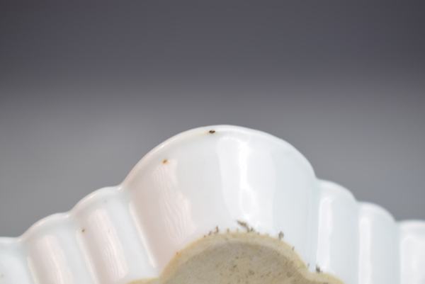 古玩陶瓷清雍乾粉彩安居樂業(yè)花口茶盤拍賣，當前價格2370元