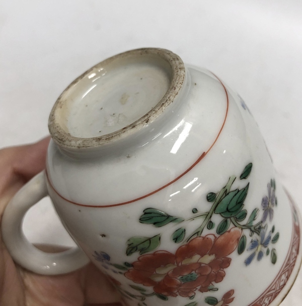 古玩陶瓷清康熙·五彩花卉紋執(zhí)杯拍賣,當(dāng)前價格5678元