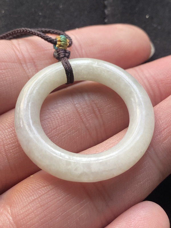 古玩玉器清代天然翡翠雕“素紋環”拍賣,當前價格1500元