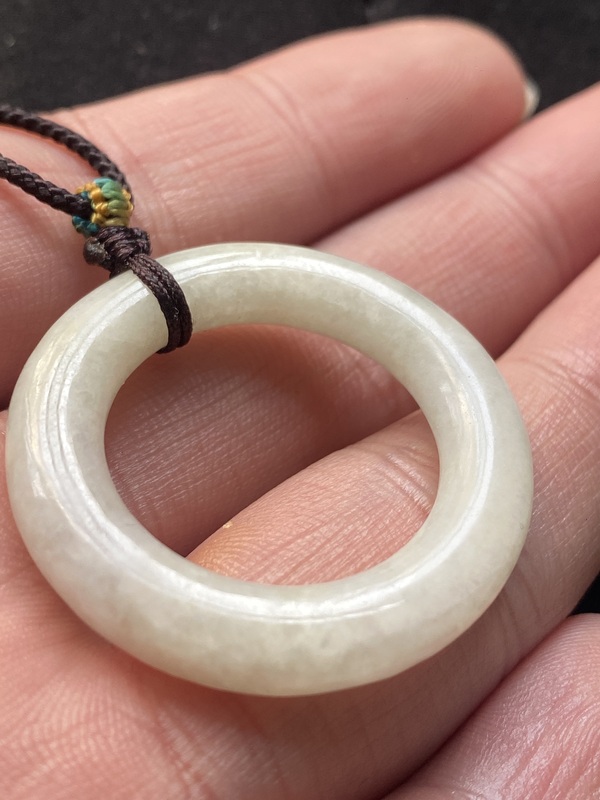 古玩玉器清代天然翡翠雕“素紋環”拍賣,當前價格1500元