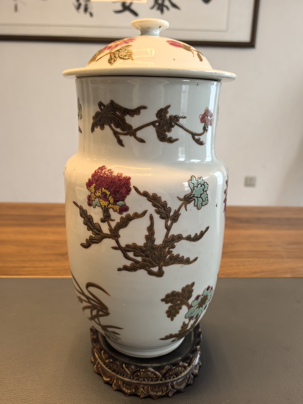 古玩陶瓷30厘米名家粉彩花卉紋壯罐拍賣，當前價格2980元