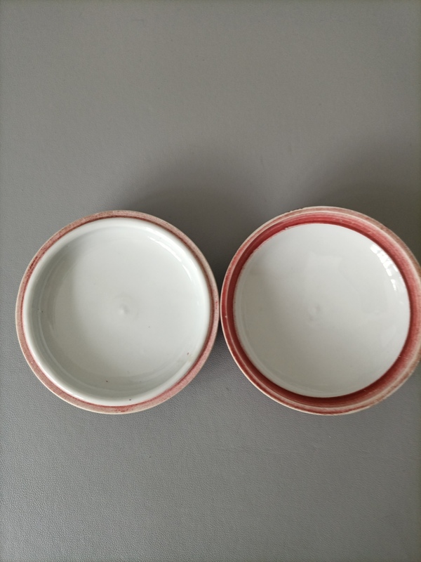 古玩陶瓷紅釉蓋盒拍賣，當(dāng)前價格2980元