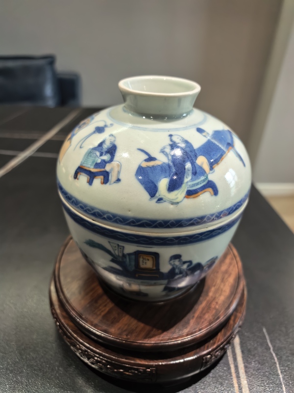 古玩陶瓷清中晚·斗彩人物紋蓋缸拍賣,當前價格8588元