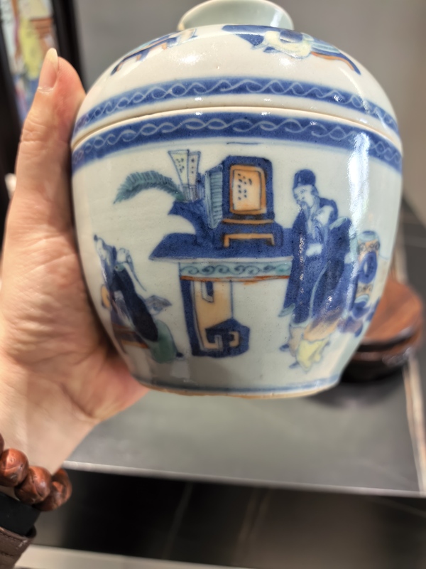 古玩陶瓷清中晚·斗彩人物紋蓋缸拍賣,當前價格8588元