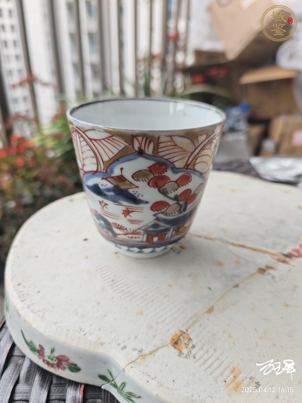 古玩陶瓷晚清青花加彩杯真品鑒賞圖