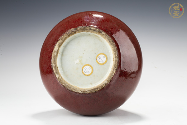 古玩陶瓷清中晚·郎紅釉賞瓶真品鑒賞圖