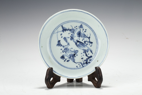 古玩轉賣明末清初·青花花鳥紋碟拍賣，當前價格6800元
