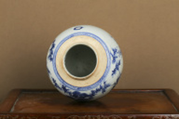 古玩陶瓷清雍正·青花歲寒三友紋罐拍賣，當(dāng)前價(jià)格16880元