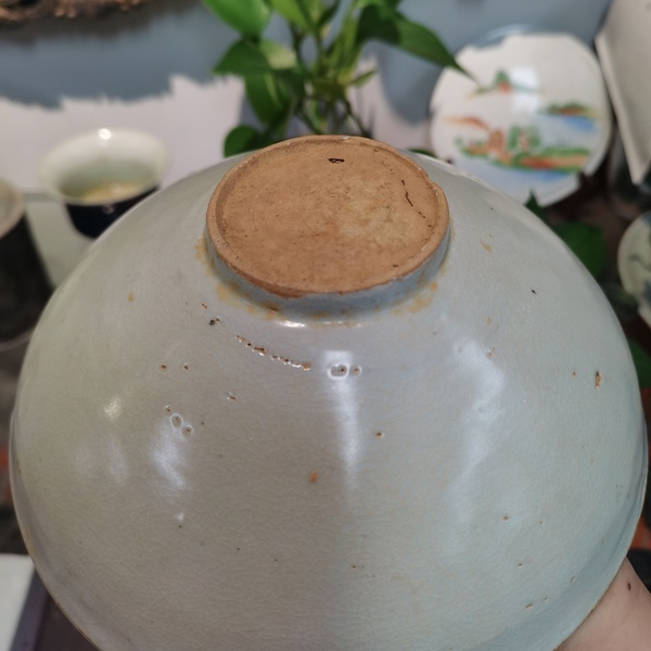 古玩陶瓷宋代影青劃花碗拍賣，當(dāng)前價(jià)格300元
