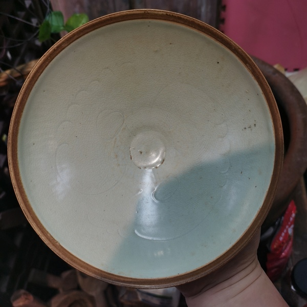 古玩陶瓷宋代影青劃花碗拍賣，當(dāng)前價(jià)格300元