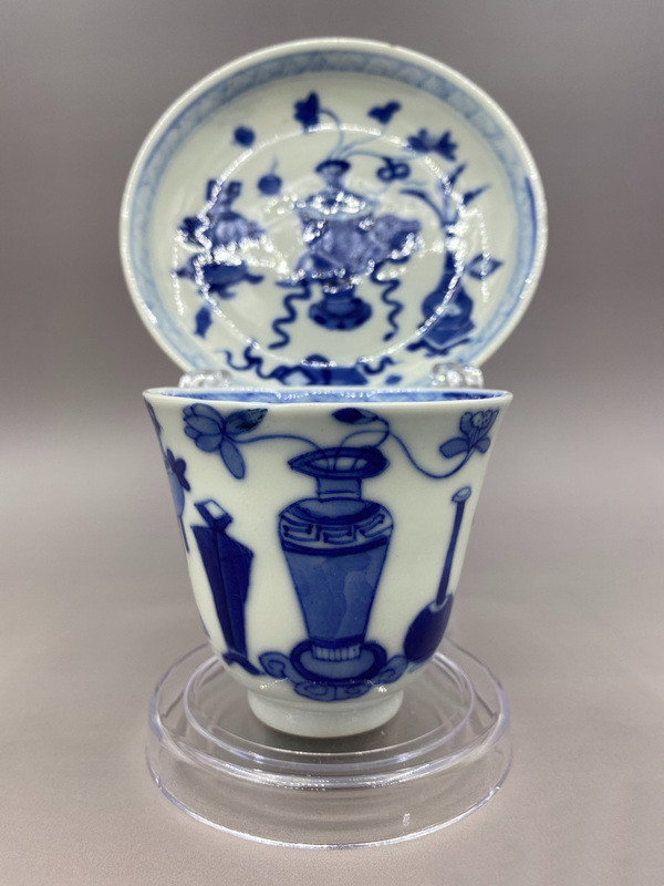 古玩陶瓷晚清 青花博古圖鈴鐺杯碟套拍賣，當(dāng)前價(jià)格3000元