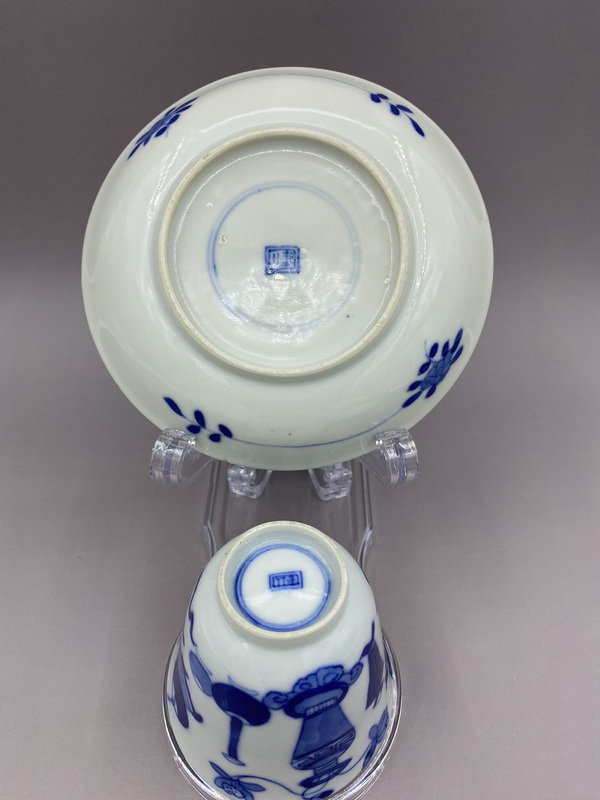 古玩陶瓷晚清 青花博古圖鈴鐺杯碟套拍賣，當(dāng)前價(jià)格3000元