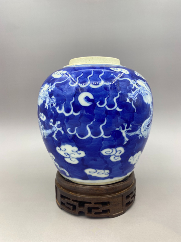 古玩陶瓷晚清 青花留白雙龍趕珠紋罐拍賣，當(dāng)前價(jià)格3800元
