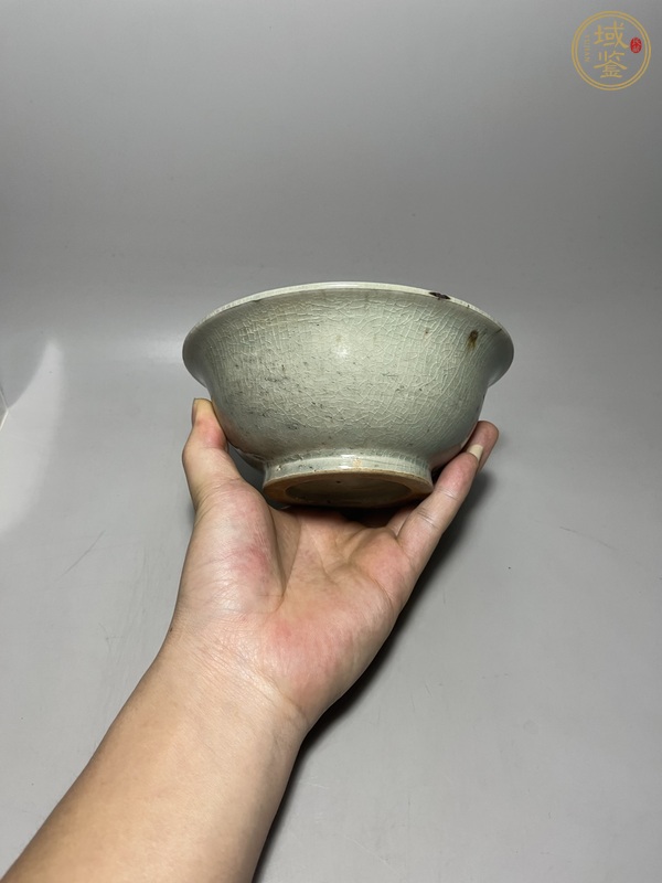 古玩陶瓷青釉折沿碗真品鑒賞圖