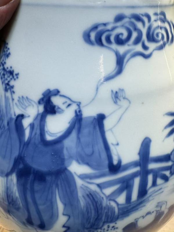 古玩陶瓷康熙青花仙神人物紋盤口尊拍賣，當(dāng)前價(jià)格20000元