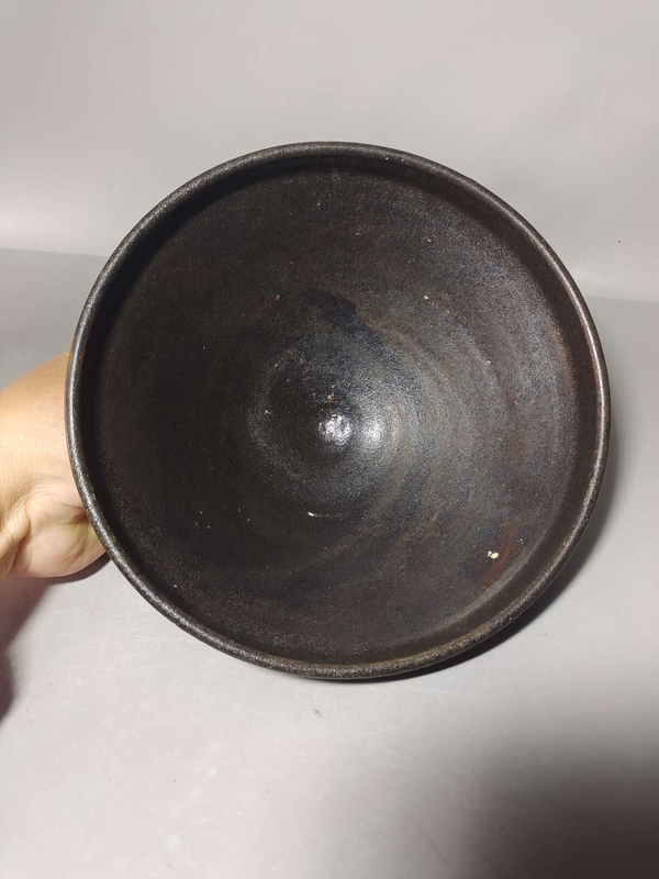 古玩陶瓷黑釉折沿碗拍賣，當前價格2000元