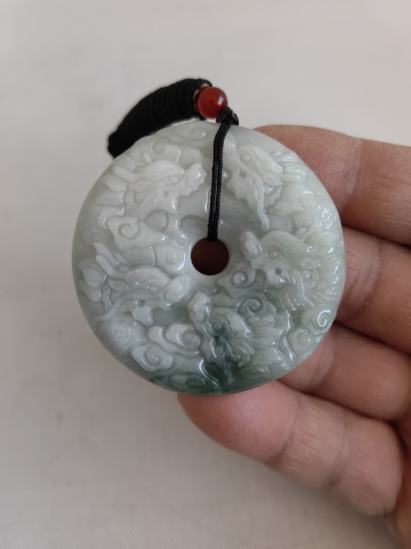 古玩玉器天然翡翠“九龍牌”拍賣,當前價格456元