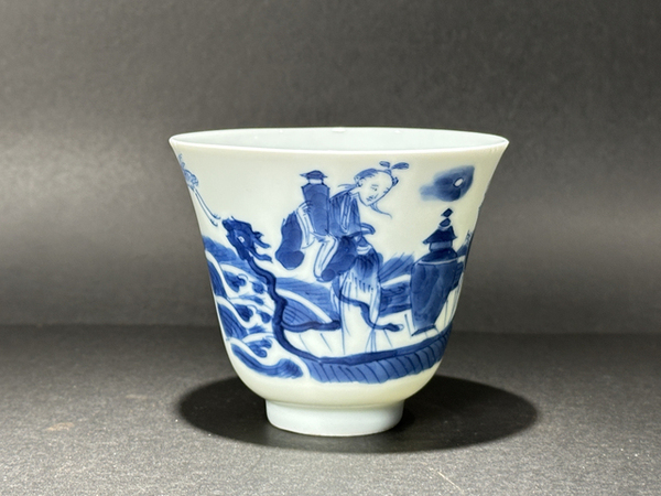 古玩陶瓷清道光·青花仙人乘槎紋鈴鐺杯拍賣,當前價格5500元