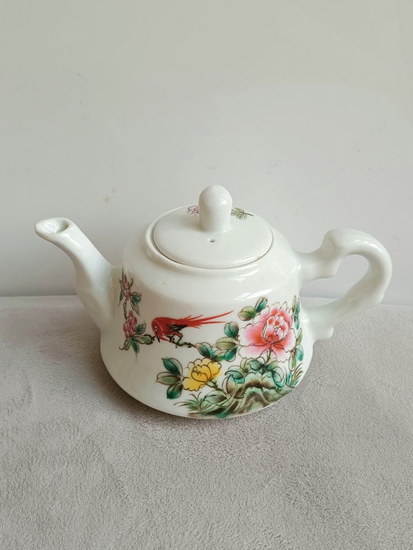 古玩陶瓷粉彩花鳥花卉紋茶壺拍賣，當前價格533元