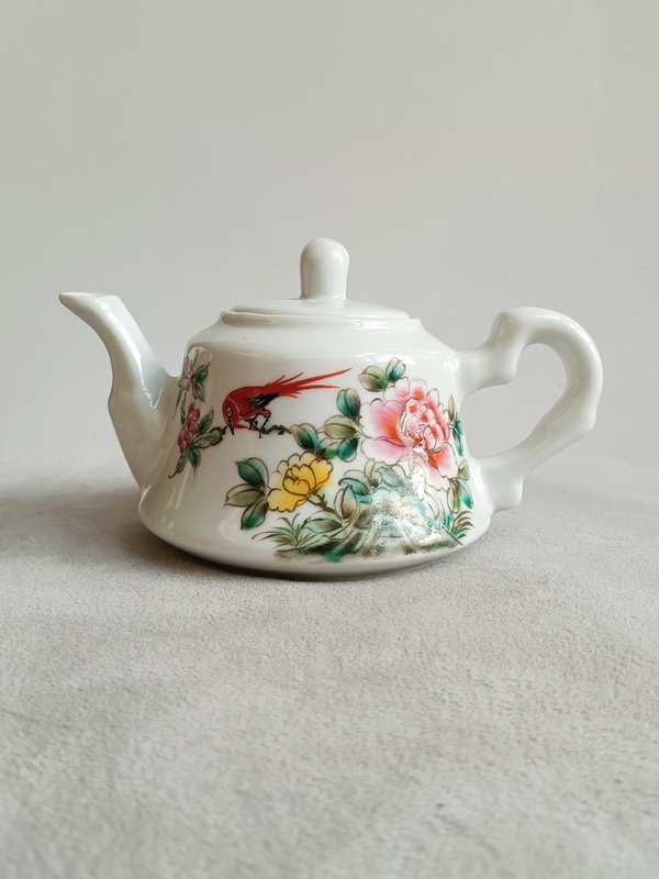 古玩陶瓷粉彩花鳥花卉紋茶壺拍賣，當前價格533元