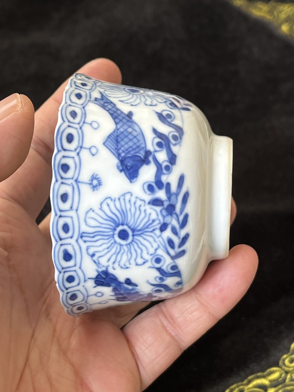 古玩陶瓷魚藻紋青花杯拍賣，當前價格2000元