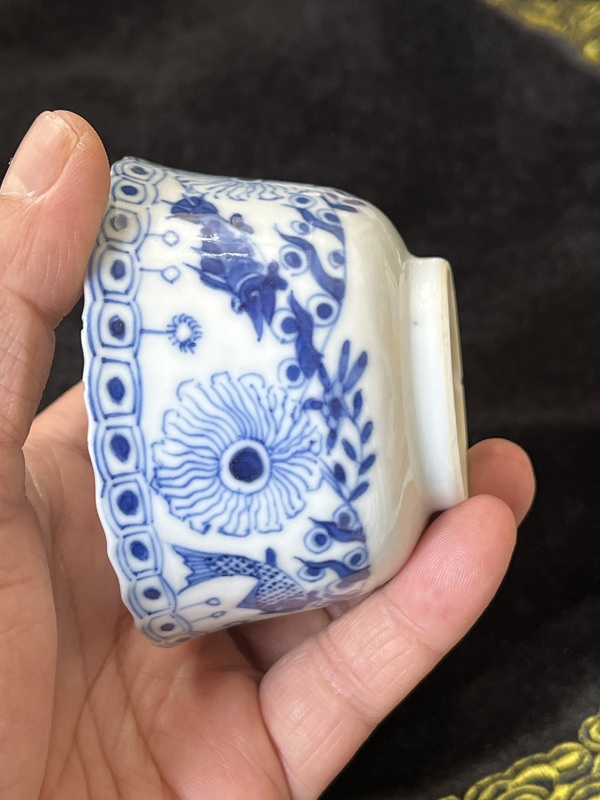 古玩陶瓷魚藻紋青花杯拍賣，當前價格2000元