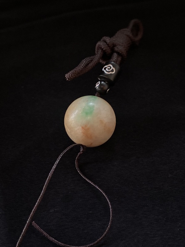 古玩玉器(虧本放漏)清代三彩素紋翡翠珠拍賣,當前價格788元