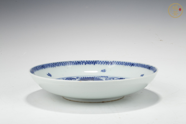 古玩陶瓷清早·青花纏枝花卉紋盤真品鑒賞圖