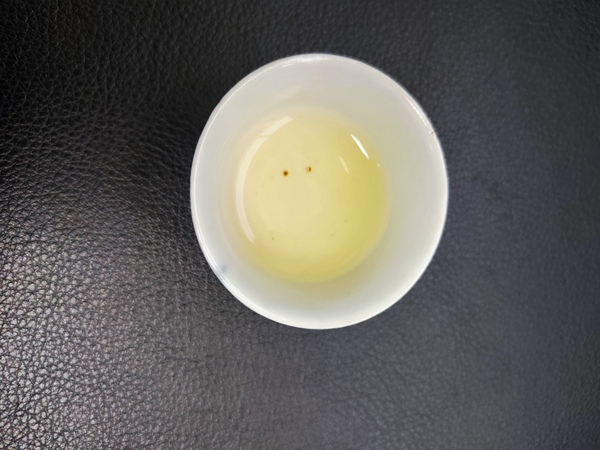 古玩陶瓷青花小杯拍賣，當(dāng)前價(jià)格800元