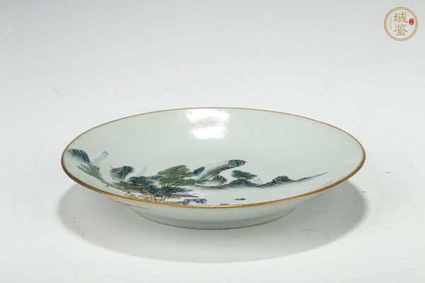 古玩陶瓷清中·粉彩山水樓閣紋盤真品鑒賞圖