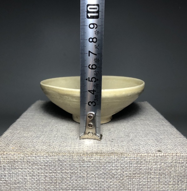 古玩陶瓷(精品)青釉雞心茶碗拍賣(mài),當(dāng)前價(jià)格0元