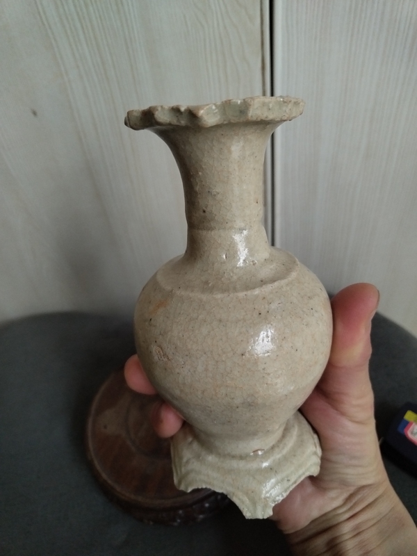 古玩陶瓷青白釉花口瓶拍賣,當前價格1600元
