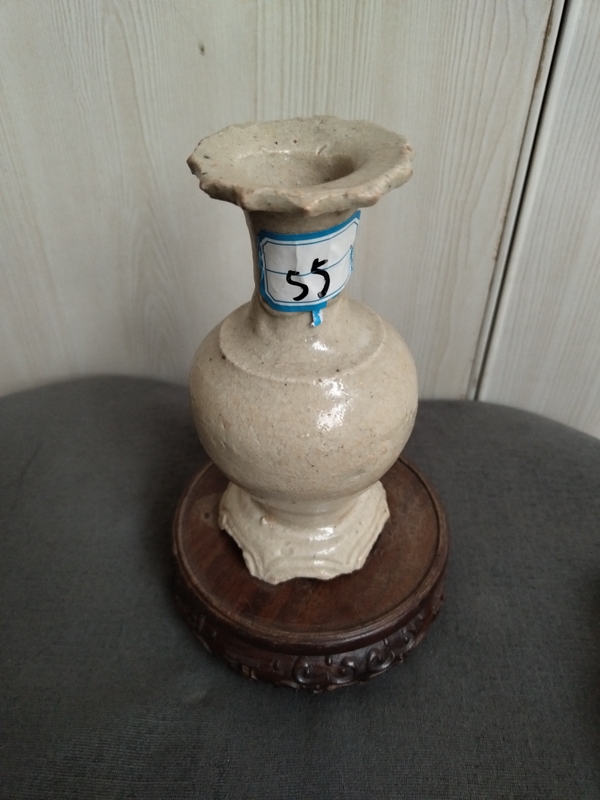 古玩陶瓷青白釉花口瓶拍賣,當前價格1600元