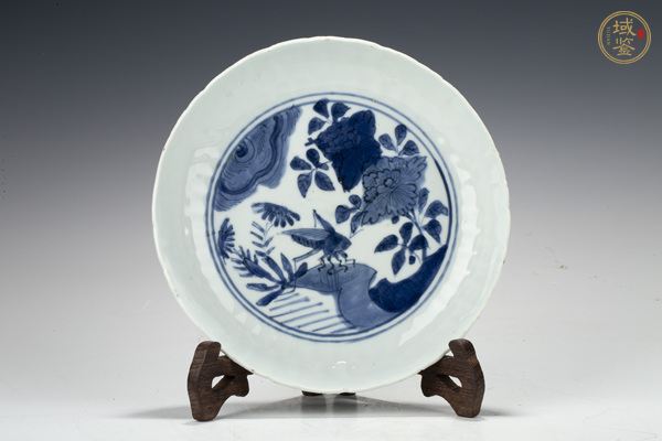 古玩明萬歷·青花飛黃騰達(dá)紋花口盤真品鑒賞圖