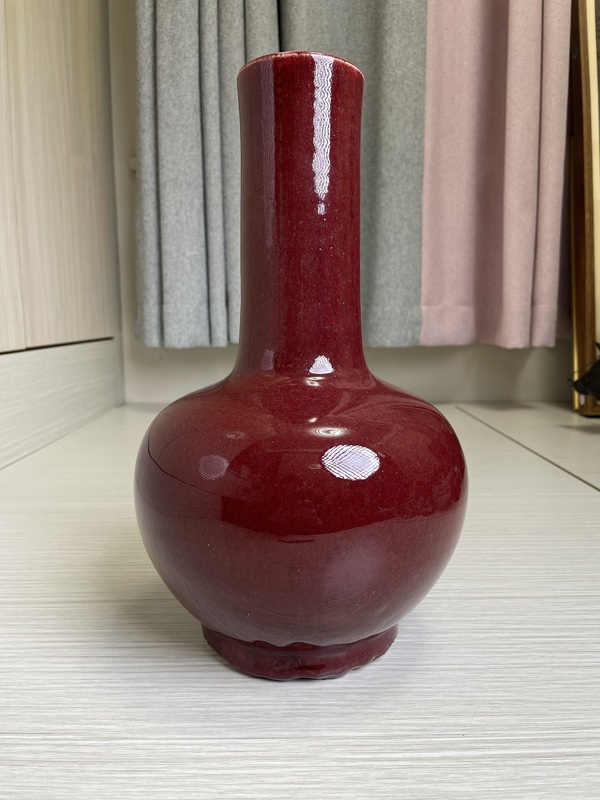 古玩陶瓷清乾隆 郎窯紅釉大天球賞瓶拍賣,當前價格18000元