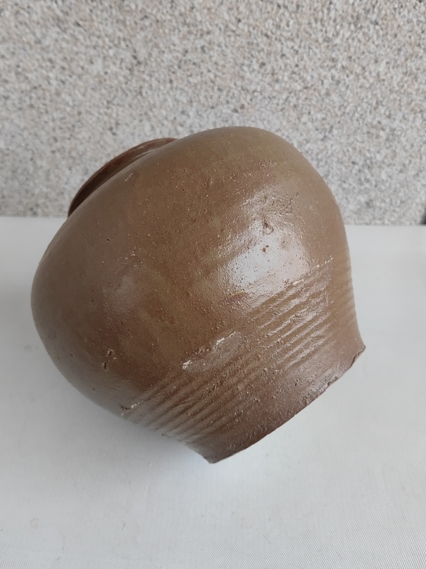 古玩陶瓷茶葉末釉罐拍賣,當(dāng)前價格580元