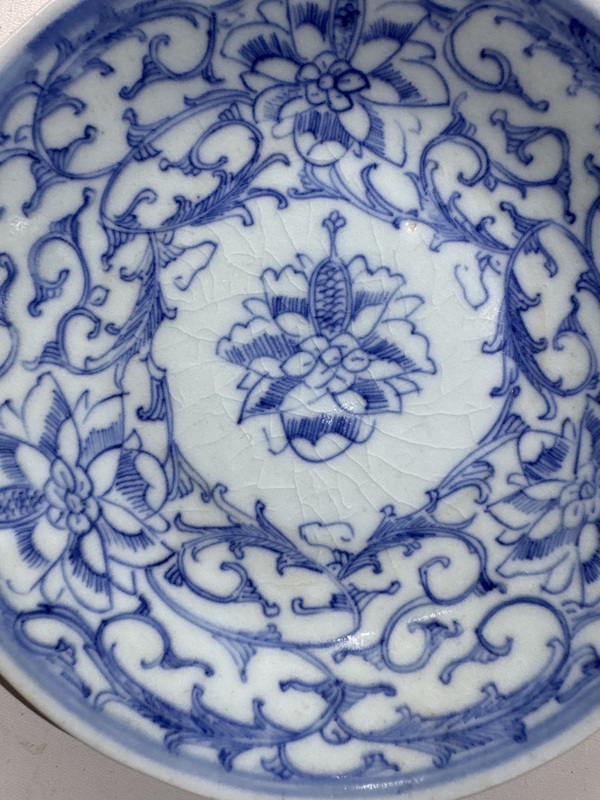 古玩陶瓷青花纏枝花卉紋盤拍賣，當前價格780元